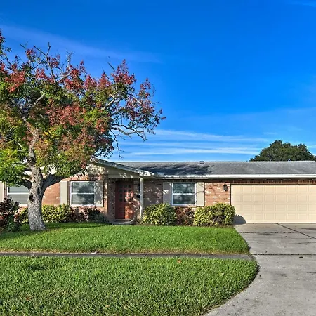 Clearwater Home With Private Pool And Patio!